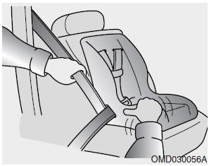 Hyundai Veloster: Using a child restraint system. 5. Remove as much slack from the belt as possible by pushing down on the child