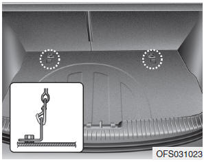 Hyundai Veloster: Using a child restraint system. Securing a child restraint seat with “Tether Anchor” system