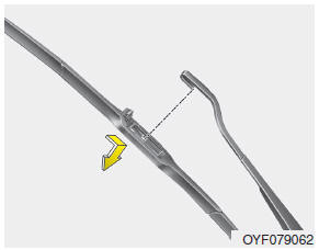 Hyundai Veloster: Blade replacement. 3. Install the blade assembly in the reverse order of removal.